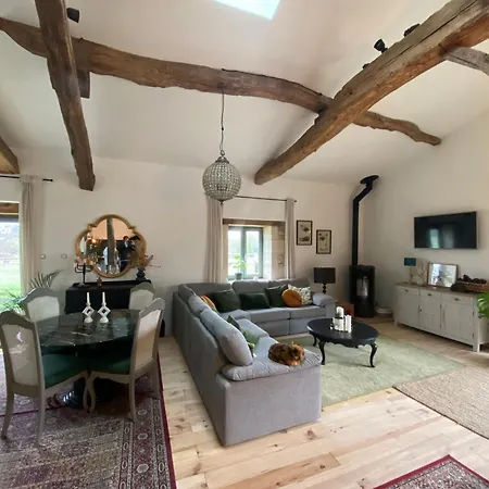 Bed & Breakfast Figtrees Margueron