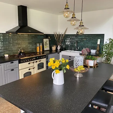 Bed & Breakfast Figtrees *